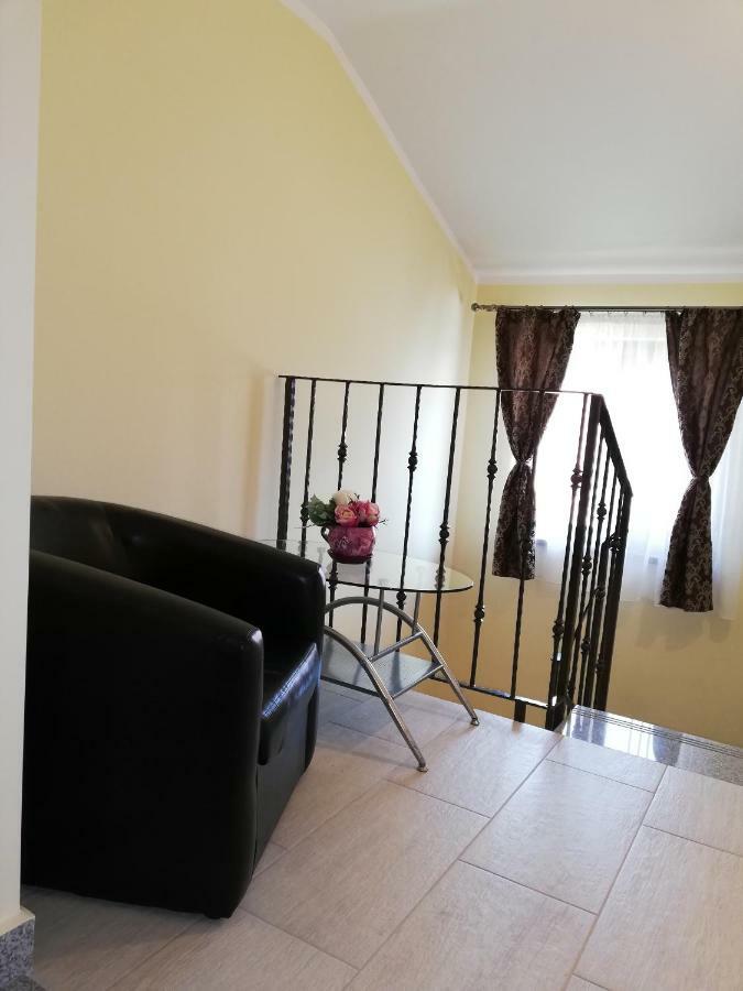 Hotel Casa Daomi Deva Esterno foto